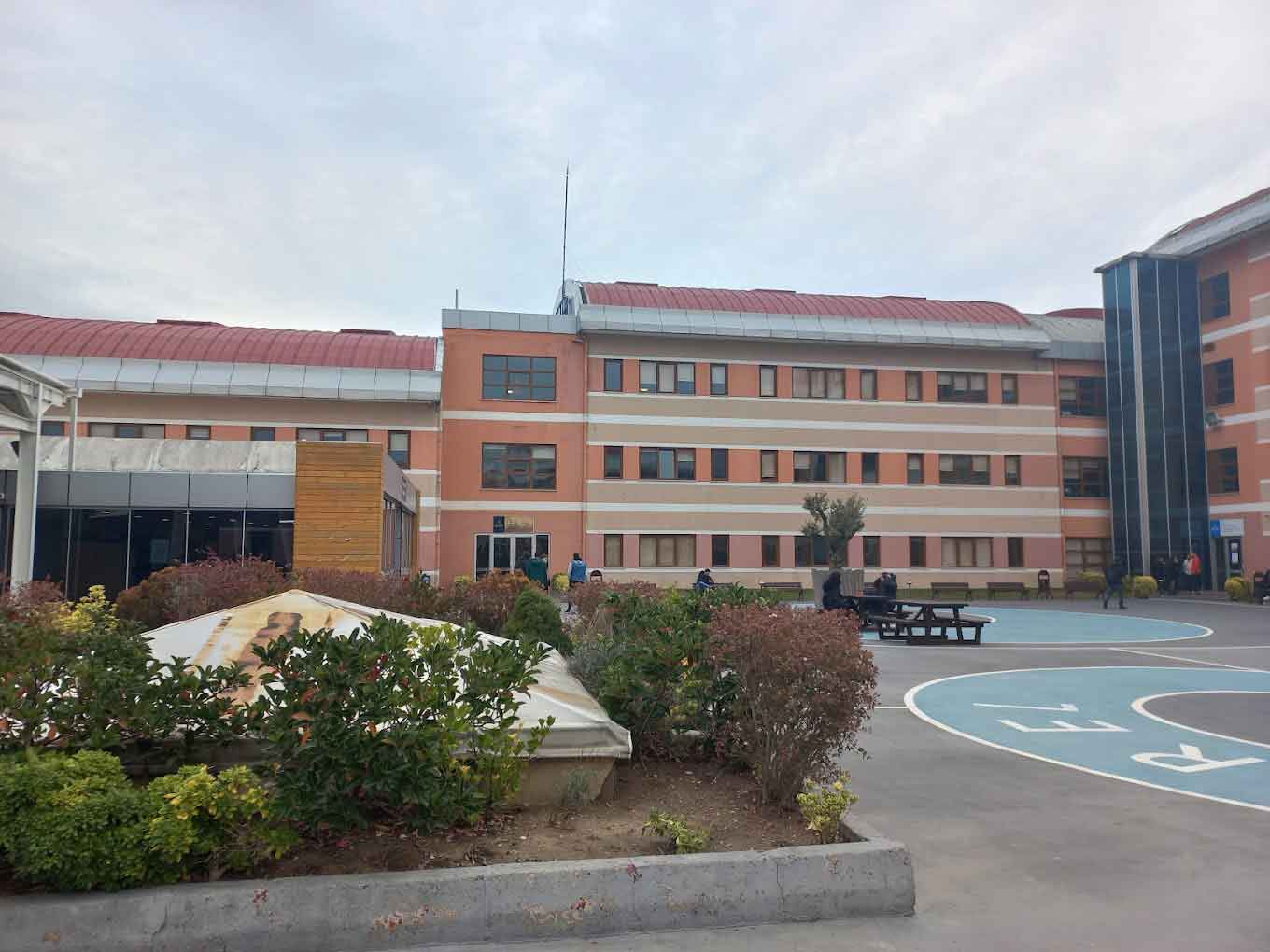 Istanbul Arel University admission