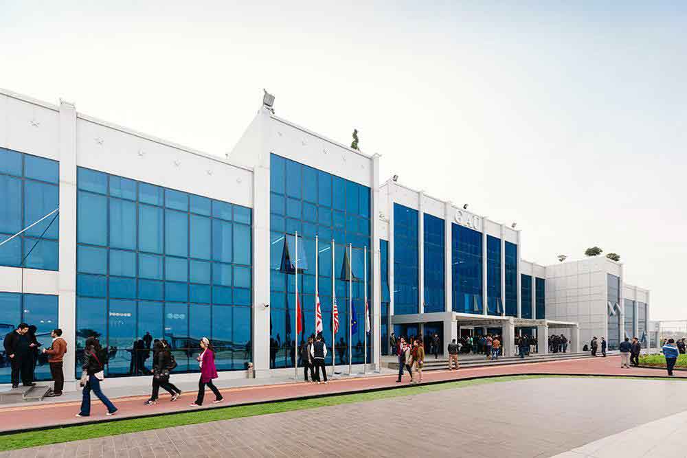 гражданское строительство в Американском университете Гирне