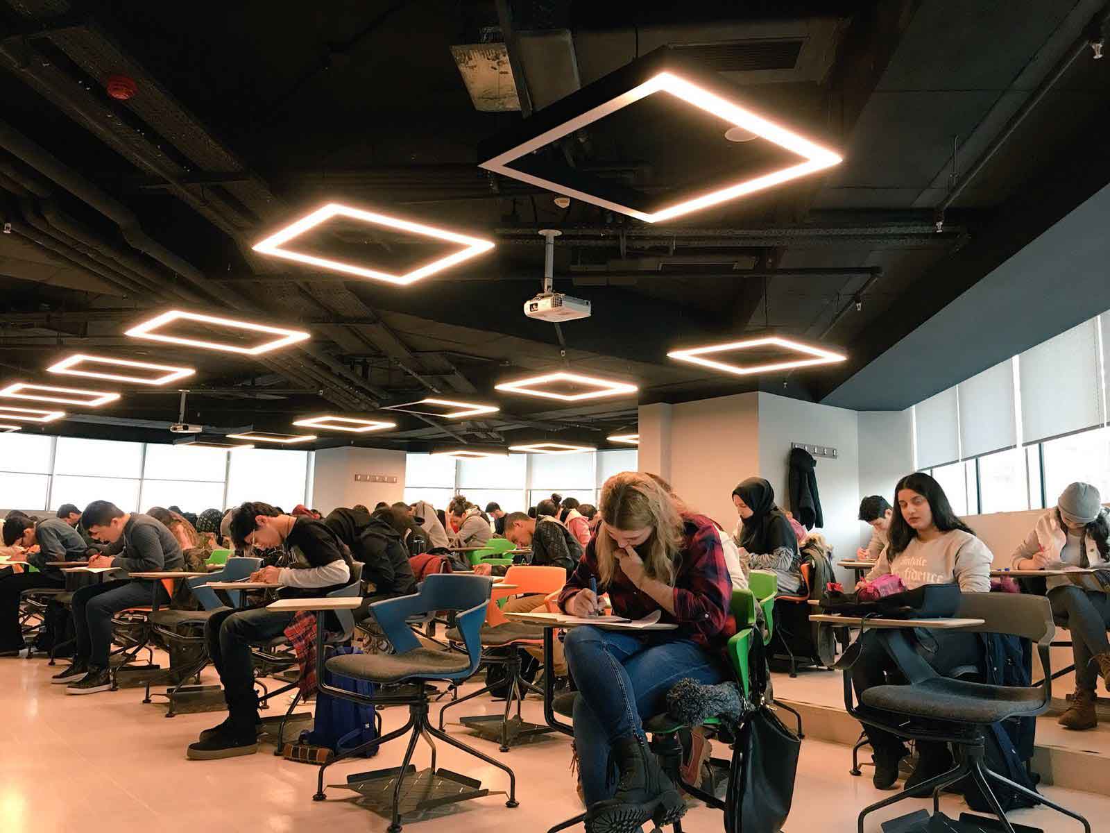 أفضل الجامعات لدراسة الهندسة الكهربائية في تركيا