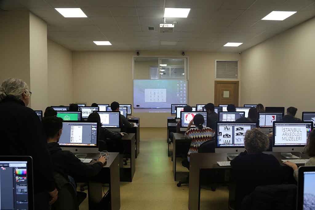 دراسة البرمجة في تركيا