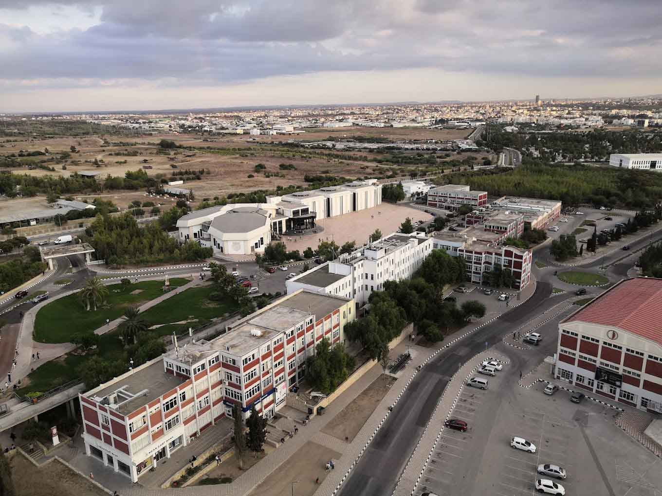 دراسة الطب في جامعة الشرق الادنى
