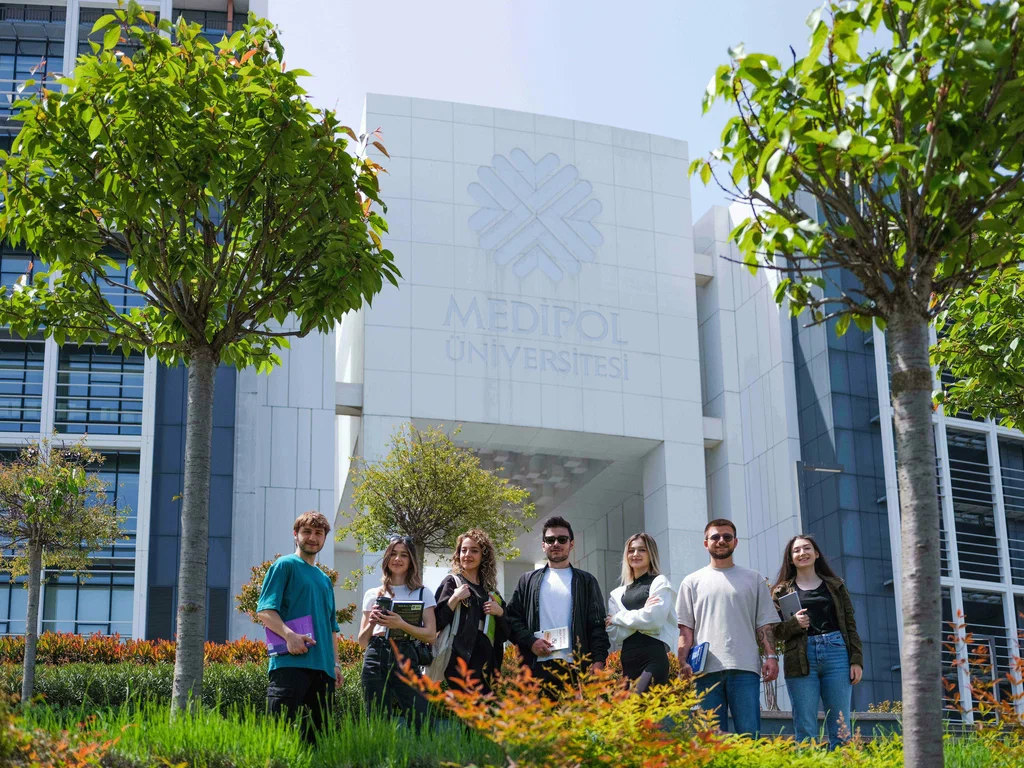 شروط دراسة السنة التحضيرية في جامعة ميديبول