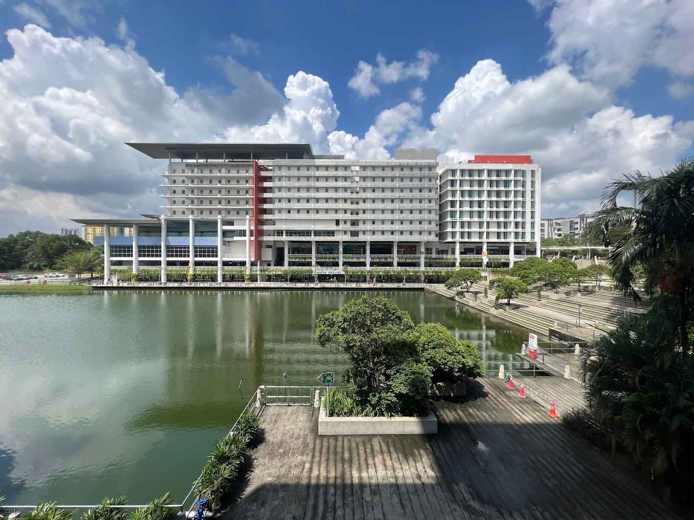 أفضل الجامعات لدراسة الهندسة المدنية في ماليزيا