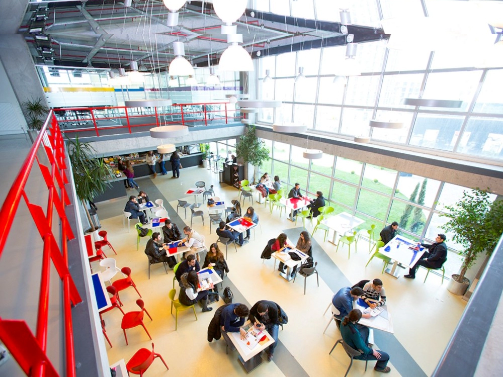 منحة جامعة التن باش