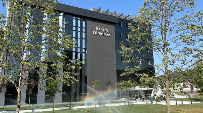 منح جامعة استينيا