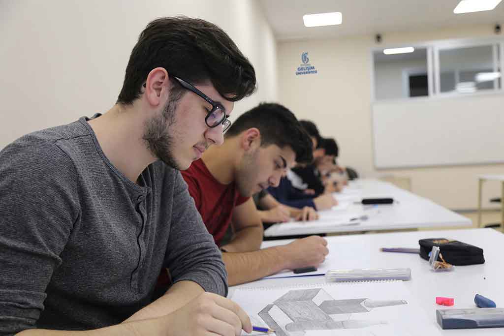 أفضل الجامعات لدراسة هندسة الميكاترونيك في تركيا