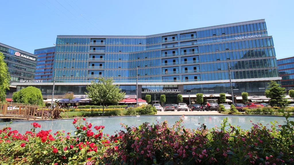 أفضل الجامعات لدراسة الهندسة الطبية الحيوية في تركيا